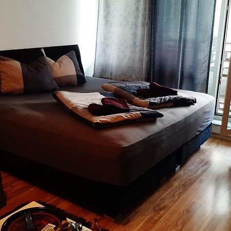Tolle Private 2-Zimmer Wohnung Im Szene Bezirk Berlin-Friedrichshain Eksteriør billede