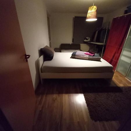Tolle Private 2-Zimmer Wohnung Im Szene Bezirk Berlin-Friedrichshain Eksteriør billede