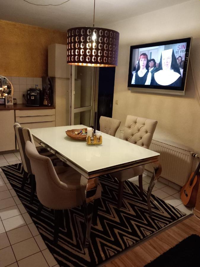 Tolle Private 2-Zimmer Wohnung Im Szene Bezirk Berlin-Friedrichshain Eksteriør billede